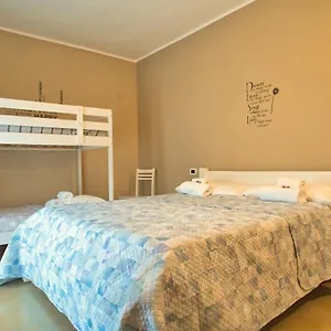 Vanda Luxury House Near Gardaland And Garda דירה קסטלנואובו דל גארדה